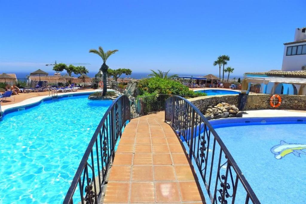 Apartamento Capistrano Village Nerja Ngoại thất bức ảnh