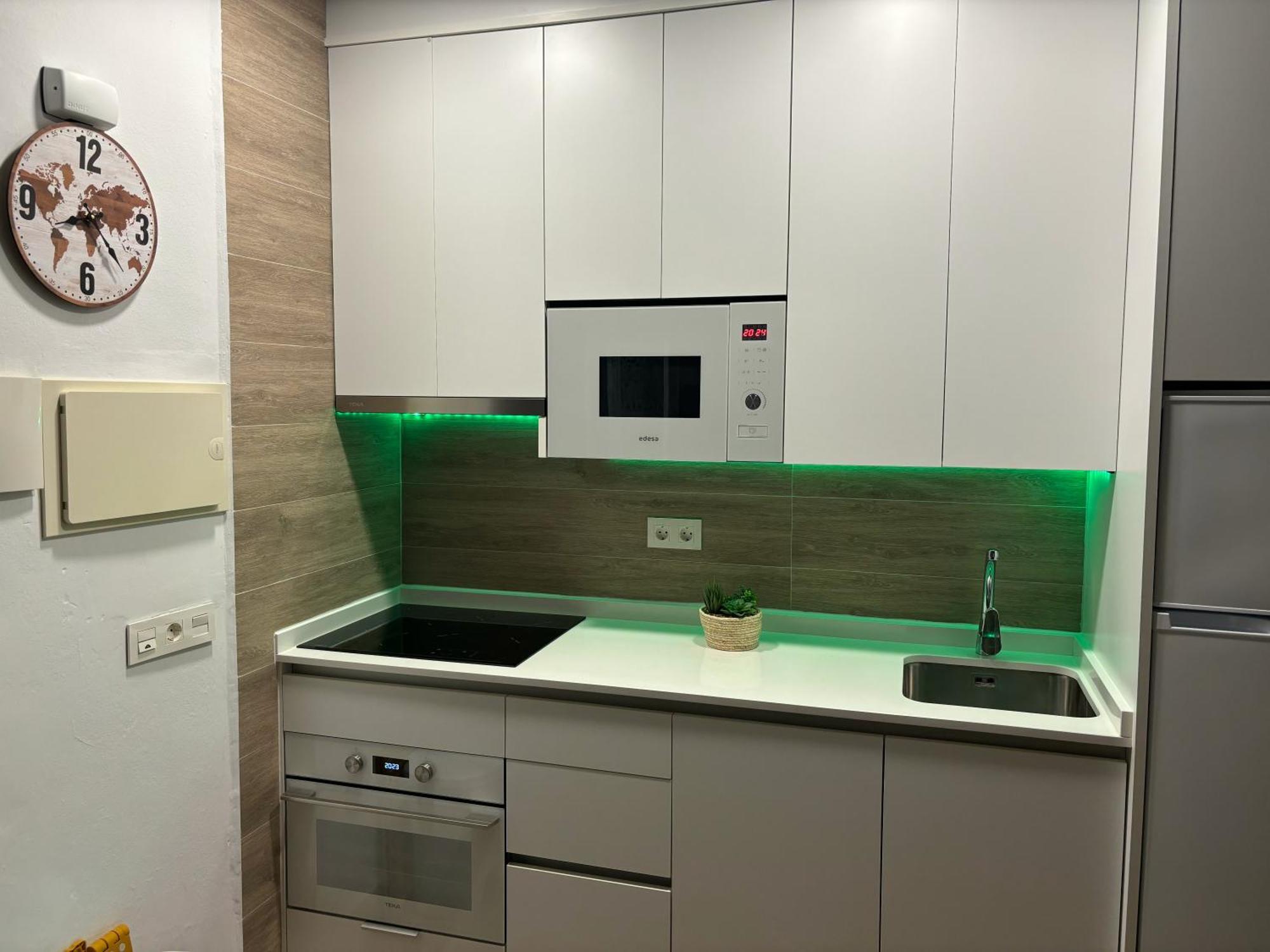 Apartamento Capistrano Village Nerja Ngoại thất bức ảnh
