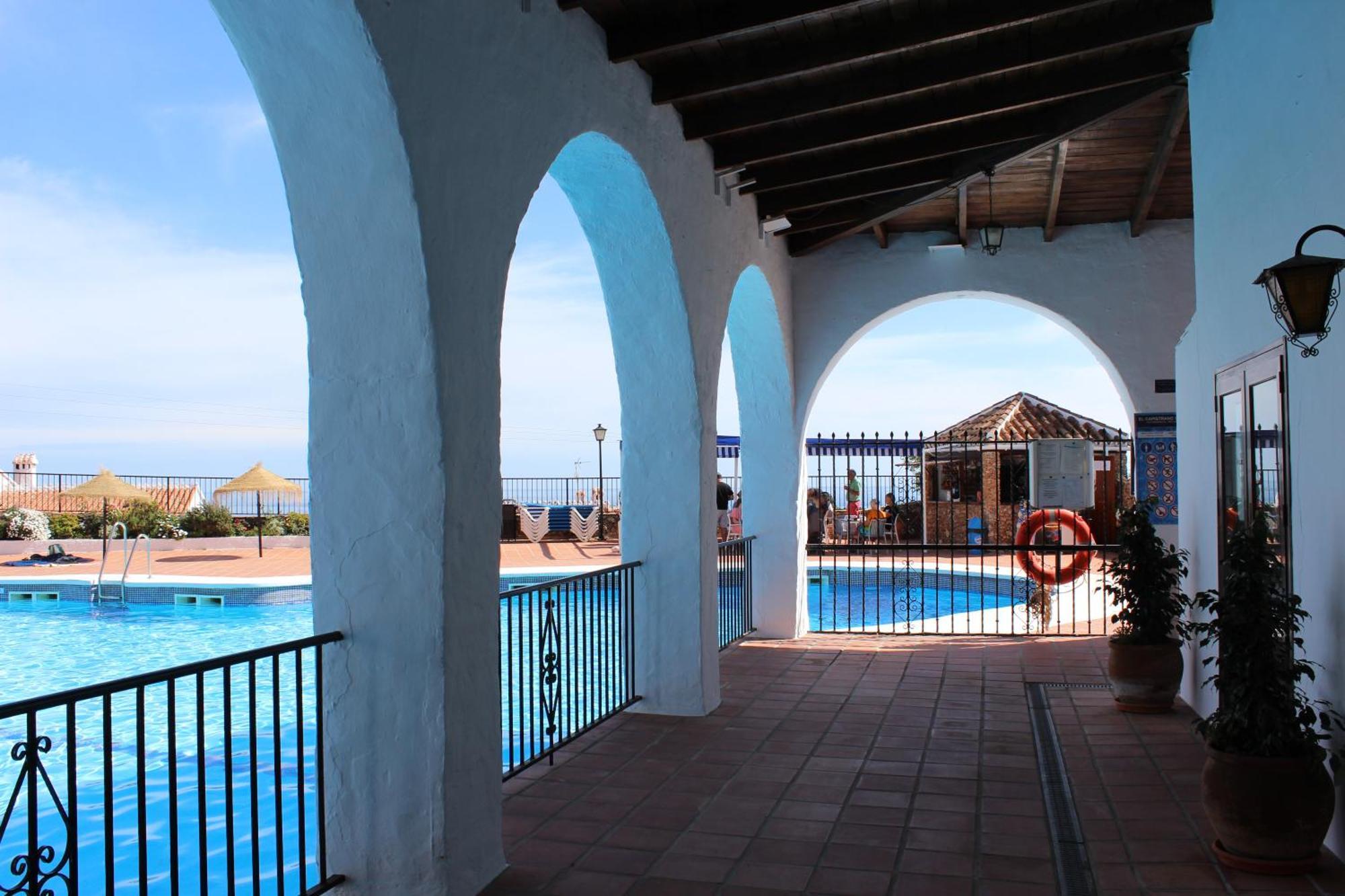 Apartamento Capistrano Village Nerja Ngoại thất bức ảnh