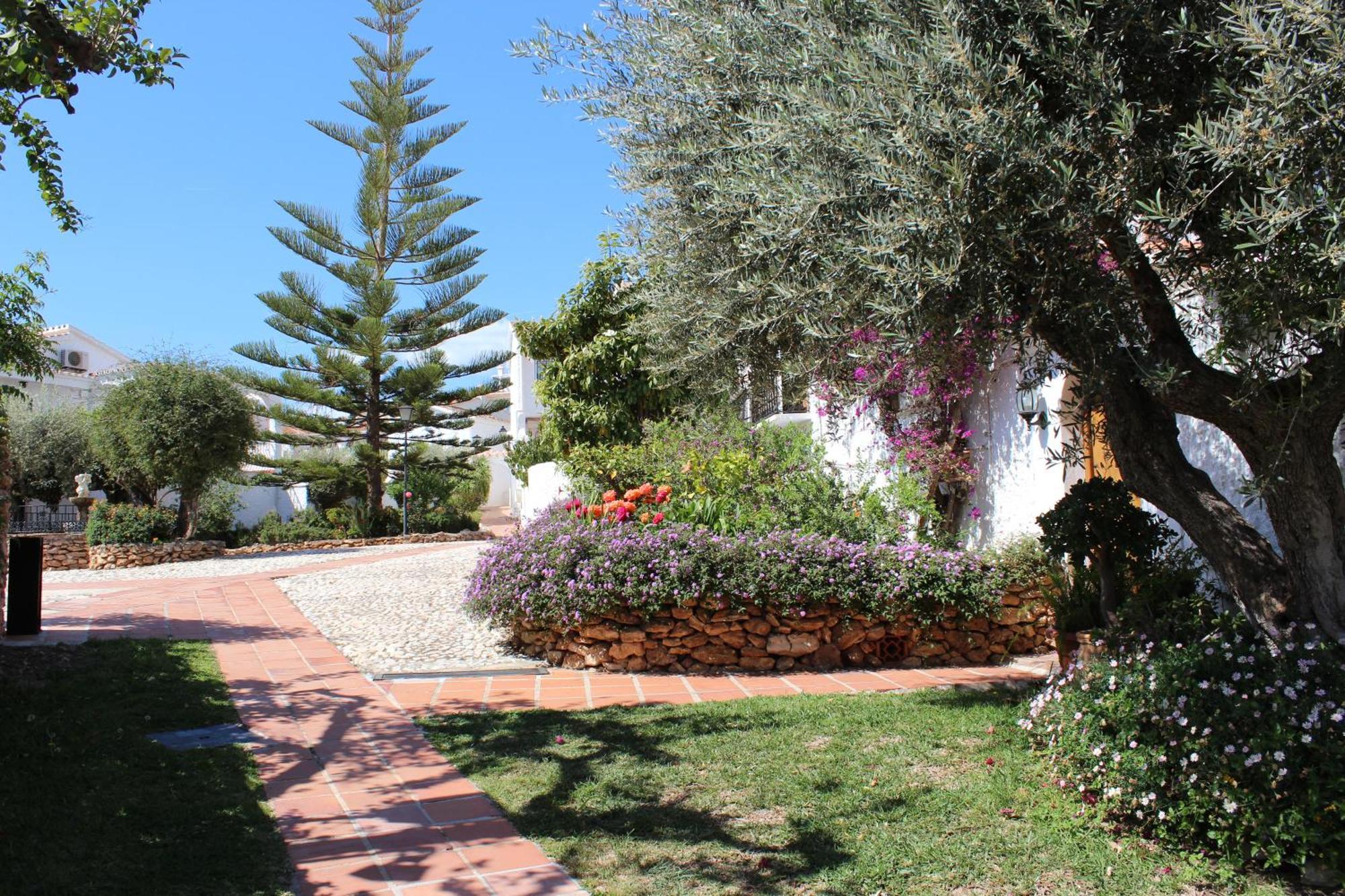 Apartamento Capistrano Village Nerja Ngoại thất bức ảnh