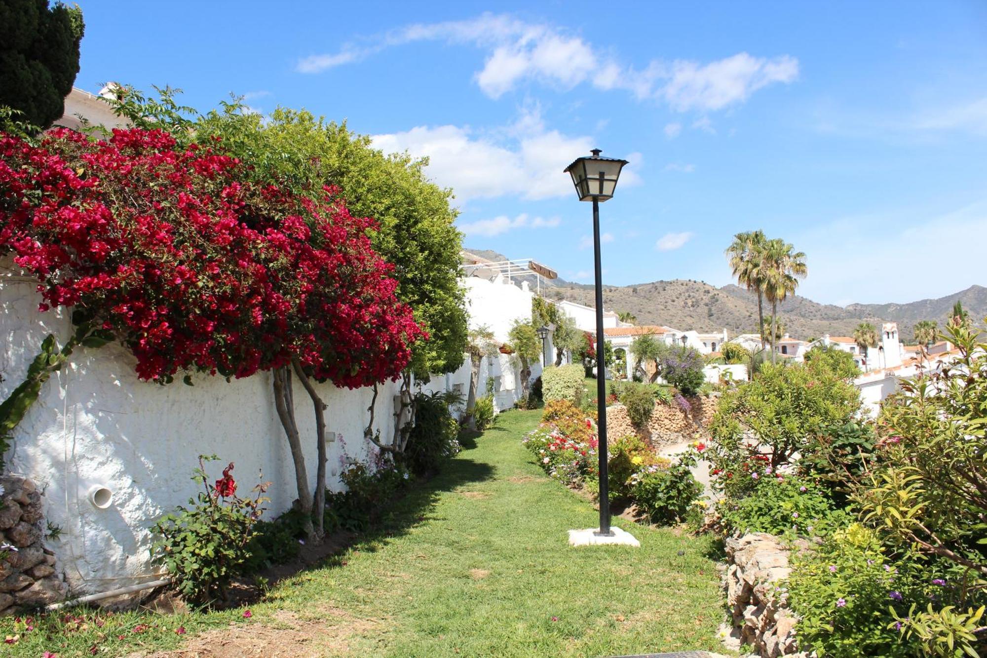 Apartamento Capistrano Village Nerja Ngoại thất bức ảnh