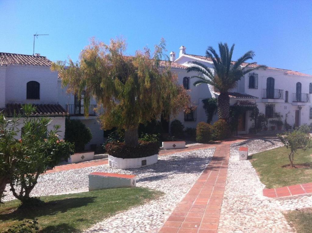 Apartamento Capistrano Village Nerja Ngoại thất bức ảnh